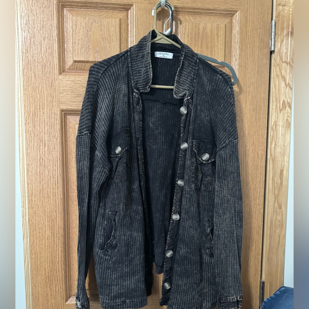 Zenana Outfitters Black and Tan Cardigan